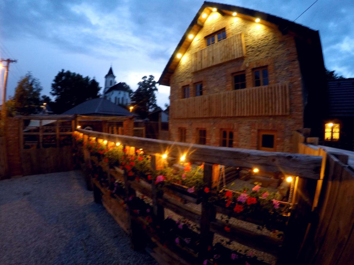 Liptovský Mikuláš Liptov Lodge מראה חיצוני תמונה